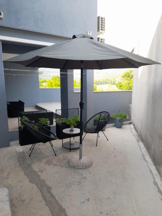 Apartment & Rooms - Marina โพลเช ภายนอก รูปภาพ